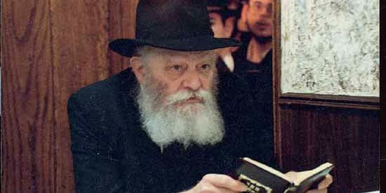 Chabad-Lubavitch — Anatomie d’un mouvement global : histoire, structures, réseaux et impact mondial